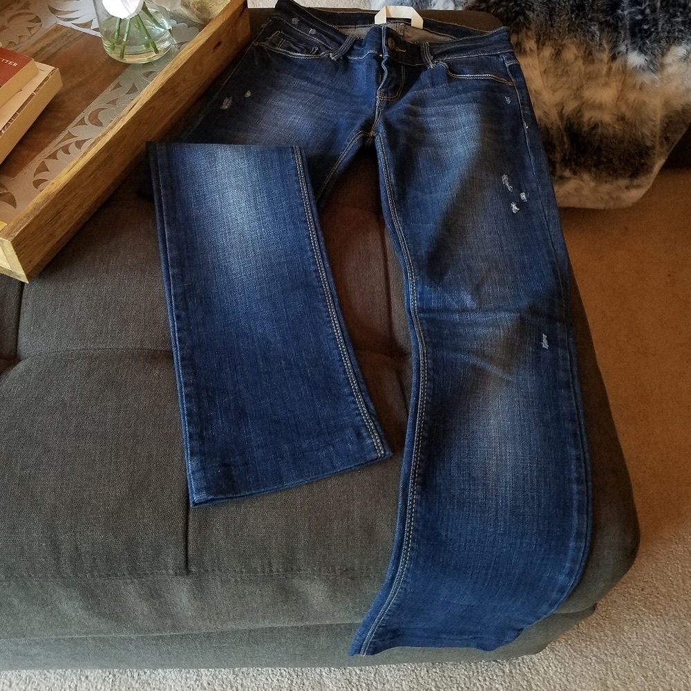 Stradivarius Straight Leg Low-rise Jeans from Spain